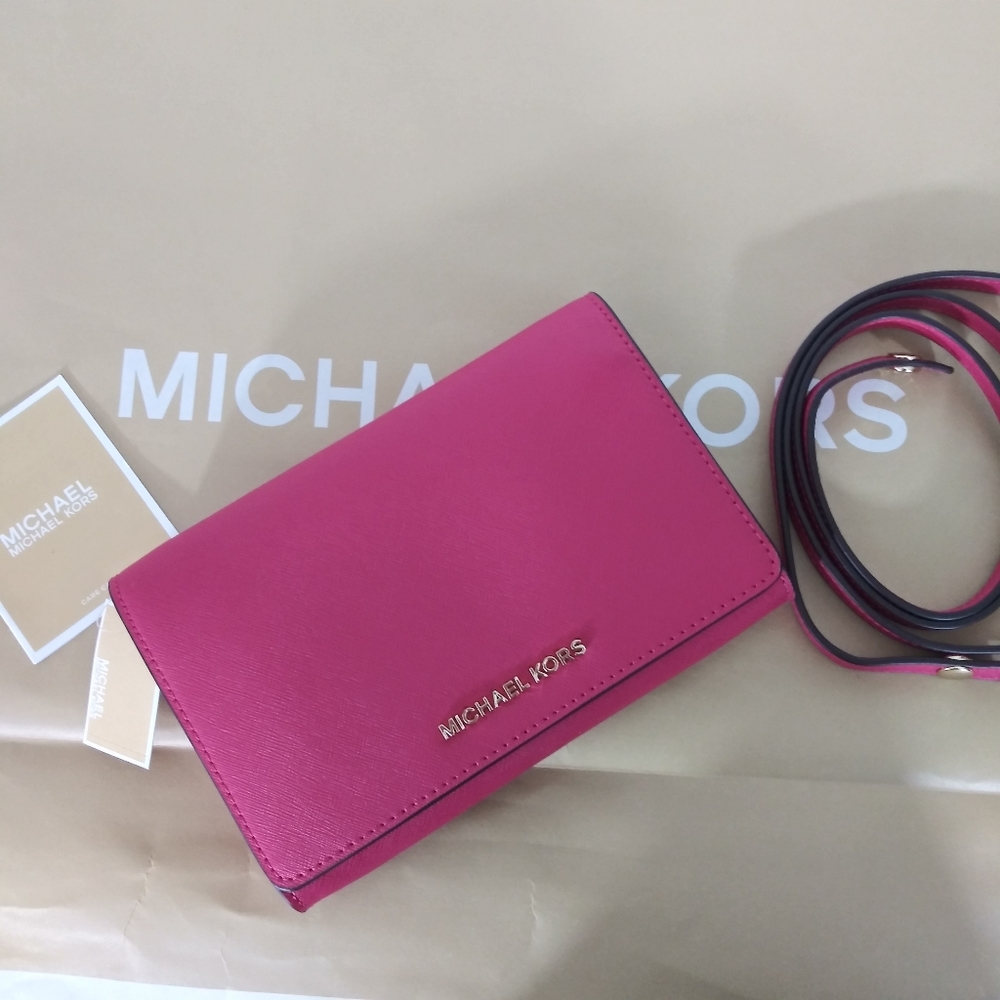 NWT MICHAEL KORS LARGE PHONE CROSSBODY BAG CASE CL - Picture 2 of 8
